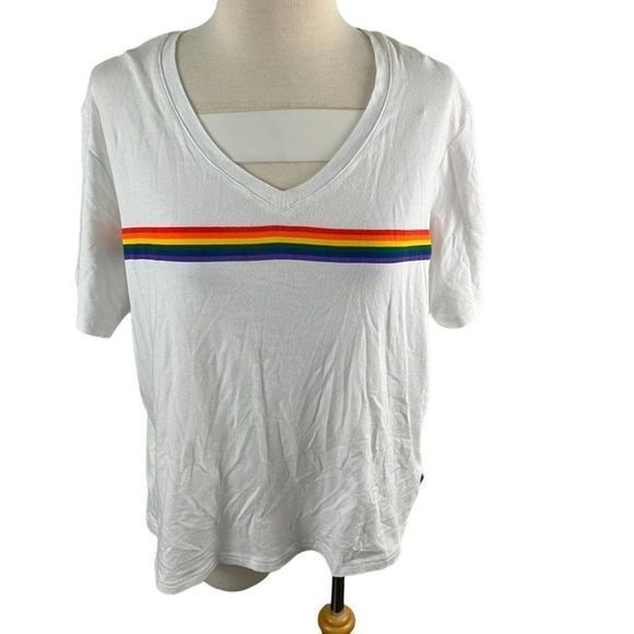 NWOT ROOM SERVICE Pjs ROOM SERVICE Rainbow Graphic Tee in White‎ (M) - Picture 9 of 11